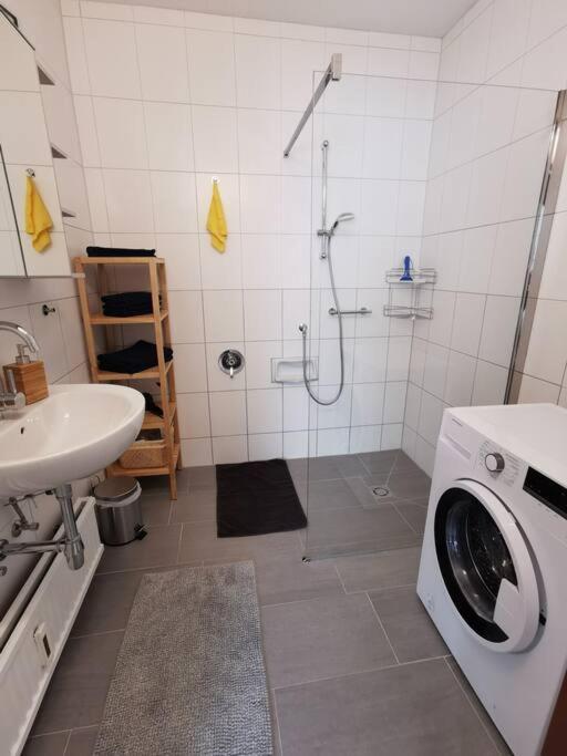 Woerthersee: Gemuetliche Wohnung Klagenfurt am Woerthersee Ngoại thất bức ảnh