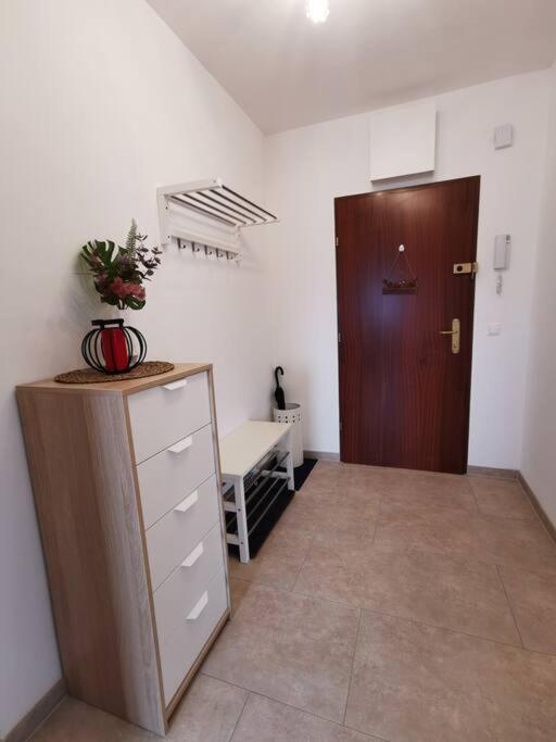 Woerthersee: Gemuetliche Wohnung Klagenfurt am Woerthersee Ngoại thất bức ảnh